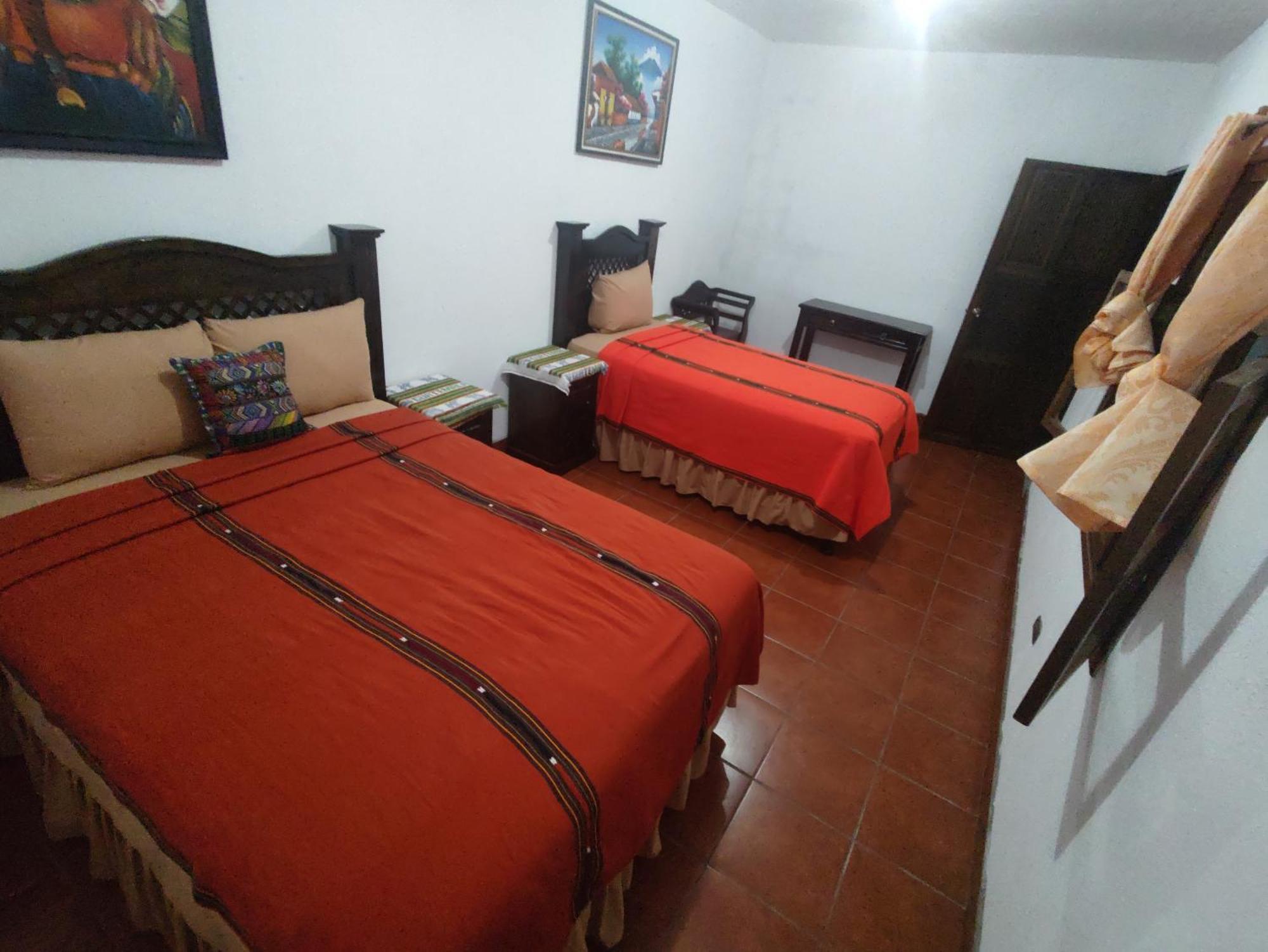 Francisco'S Rest House Hotel Antigua Rom bilde